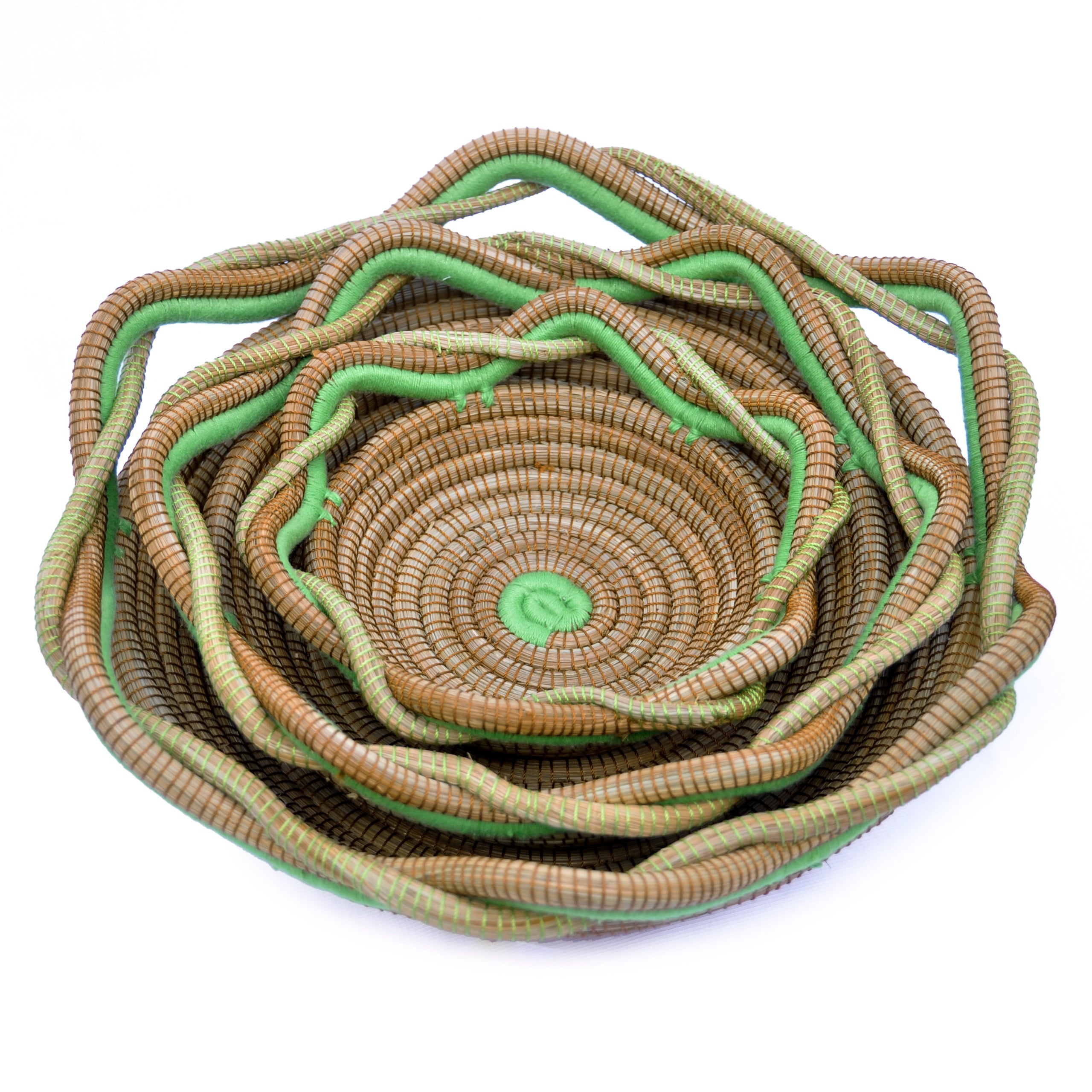 Circular Pine Needle Basket with Waves (Set of 3)